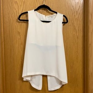 NWT white open back tunic tank